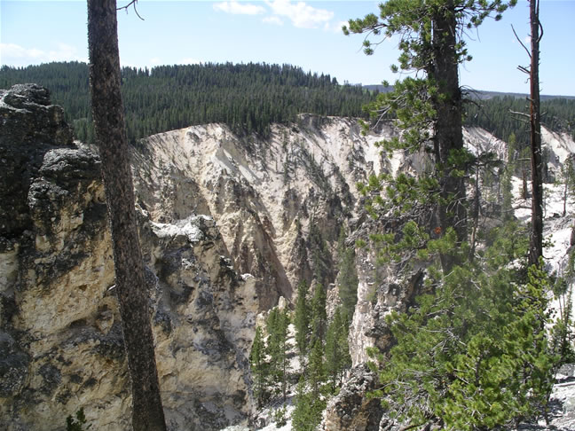 images/B-The Grand Canyon of The Yellowstone.jpg